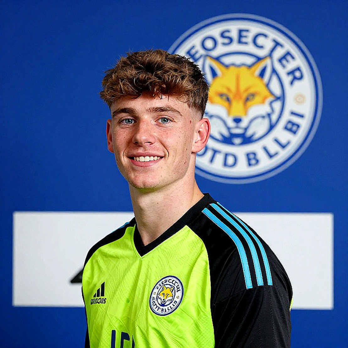 Rodon chấn thương gân kheo 8-10 tuần: Leeds mất trụ cột hàng thủ trước Brighton và xứ Wales mất người trước Bồ Đào Nha