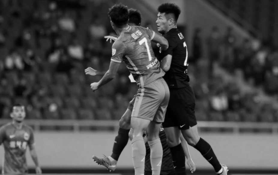 V.League: Thị trường chuyển nhượng định giá bằng mắt thường và cái giá của nó V.League: Thị trường chuyển nhượng định giá bằng mắt thường và cái giá của nó