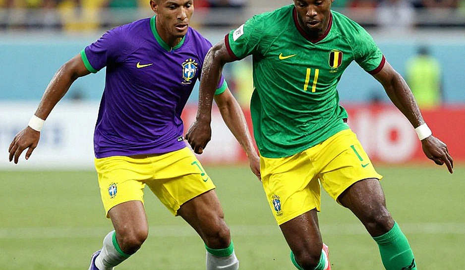 Cơn mưa Bà Rịa và cú đánh đầu phút 32 của U17 nữ Việt Nam