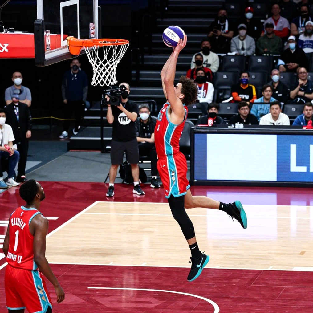 Baskonia vs Olympiacos EuroLeague opener: An unbeaten record and the test facing Kobi Simmons Baskonia vs Olympiacos EuroLeague opener: An unbeaten record and the test facing Kobi Simmons