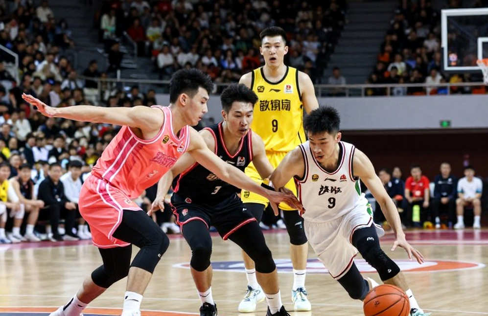 PAOK chốt 'bài toán Calathes': Cú bắt tay giữa tham vọng và con số