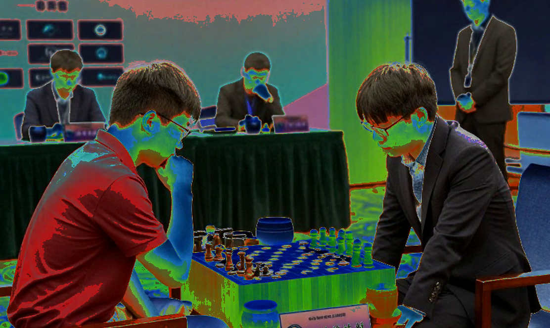 Những ván cờ ngủ quên giữa Olympiad: Khi nước Sicilian cần một người thứ hai để sống