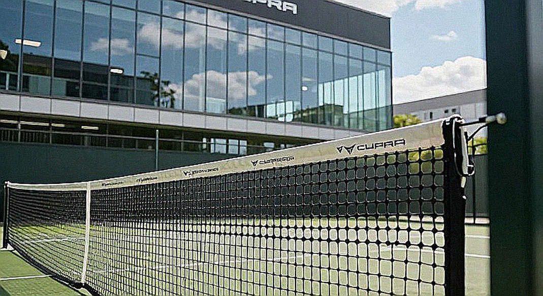 Fonseca Withdraws from the Asian Swing: When a Twenty-Year-Old Body Calls In the Debt of a Power-Based Game Fonseca Withdraws from the Asian Swing: When a Twenty-Year-Old Body Calls In the Debt of a Power-Based Game