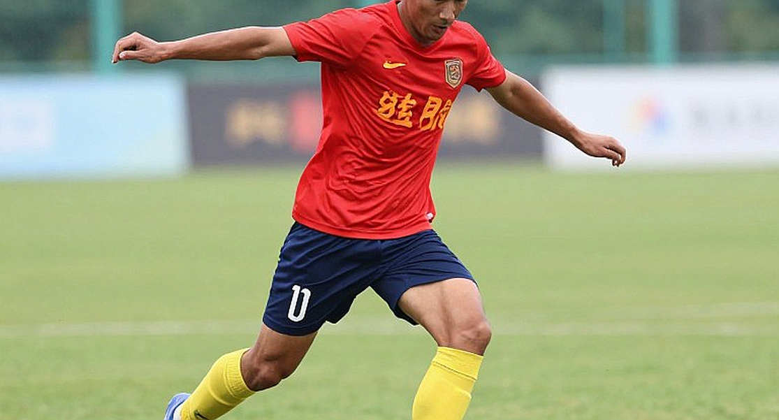 V-League 2026-2027: Thay đổi luật IFAB và tăng chỉ tiêu ngoại binh - Mở màn cho cuộc đua tài năng tại sân cỏ Việt