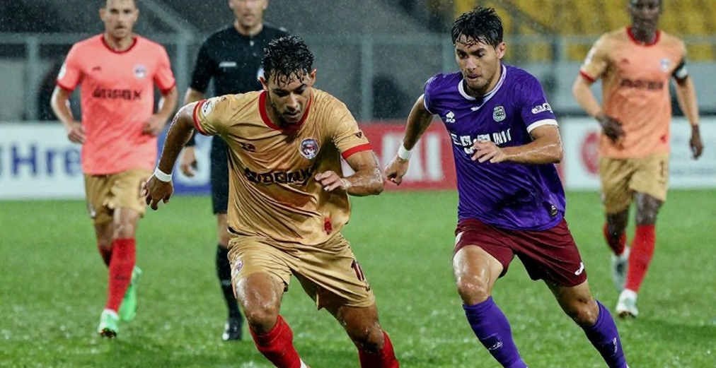 Luke Shaw, JJ Gabriel và vết nứt hai đầu của Manchester United
