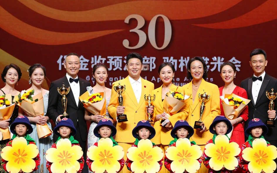 Trọng tài 75 tuổi tử vong tại Hidalgo: Đòn "martinete" bị cấm hay cú "contralona" thường lệ?