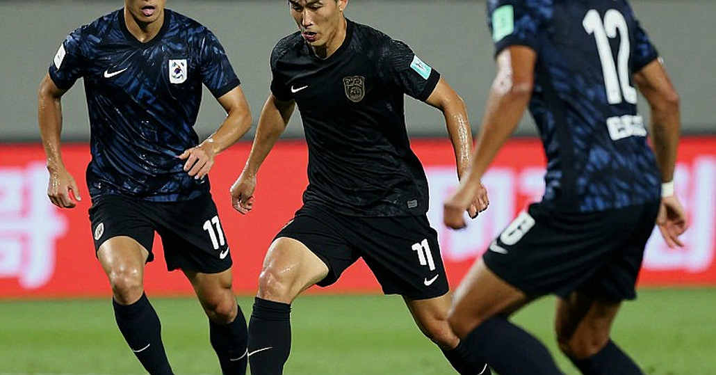 Ajax và bài toán tốc độ trước Atalanta: Khi những bước chạy không còn là vũ khí Ajax và bài toán tốc độ trước Atalanta: Khi những bước chạy không còn là vũ khí