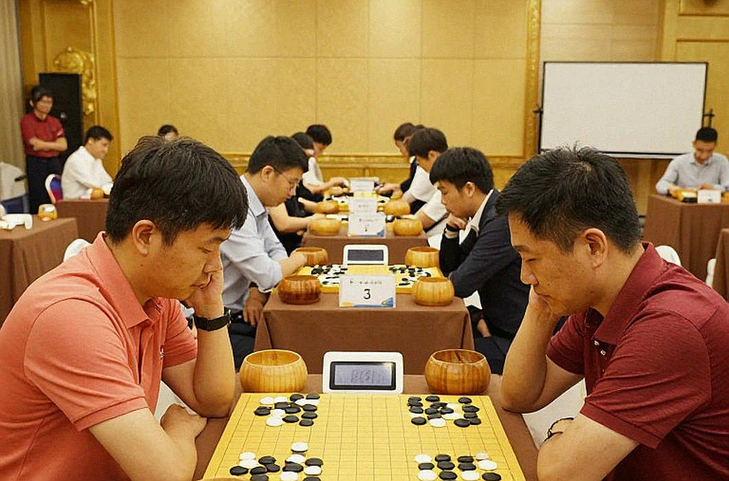 Samarkand và vết nứt của một thế hệ vàng: Khi Ấn Độ không còn là kẻ bất khả chiến bại