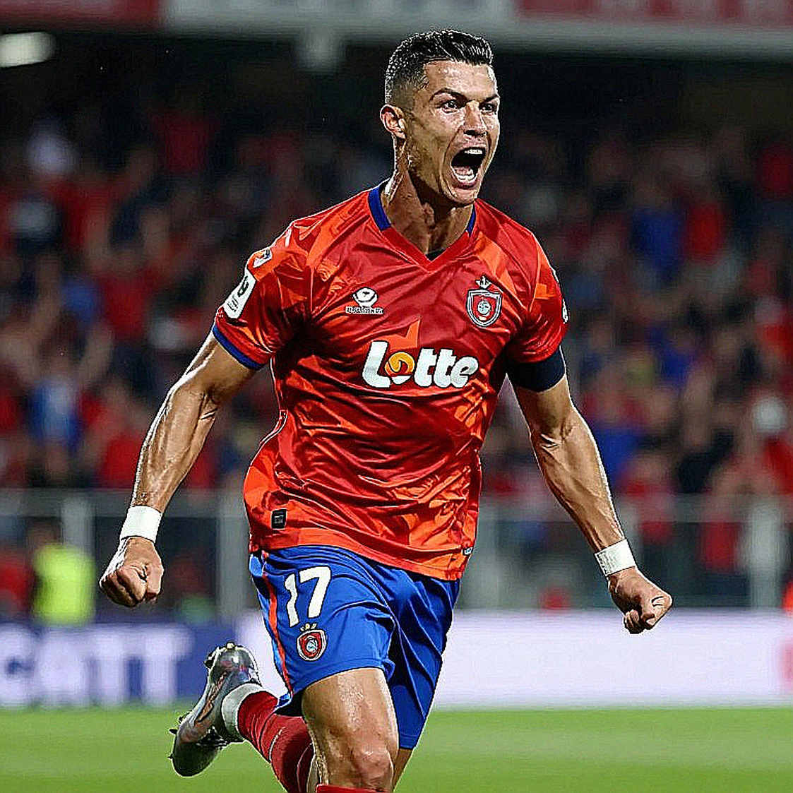 Bên chiếc ghế trống của số 9: Sesko, Manchester United và hai tháng đi bóng trong đau Bên chiếc ghế trống của số 9: Sesko, Manchester United và hai tháng đi bóng trong đau