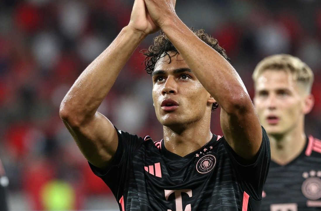 Họp báo đội tuyển Bồ Đào Nha bị Ronaldo chiếm sóng: Cơ chế kiểm soát truyền thông và một lỗi danh tính chưa được kiểm chứng