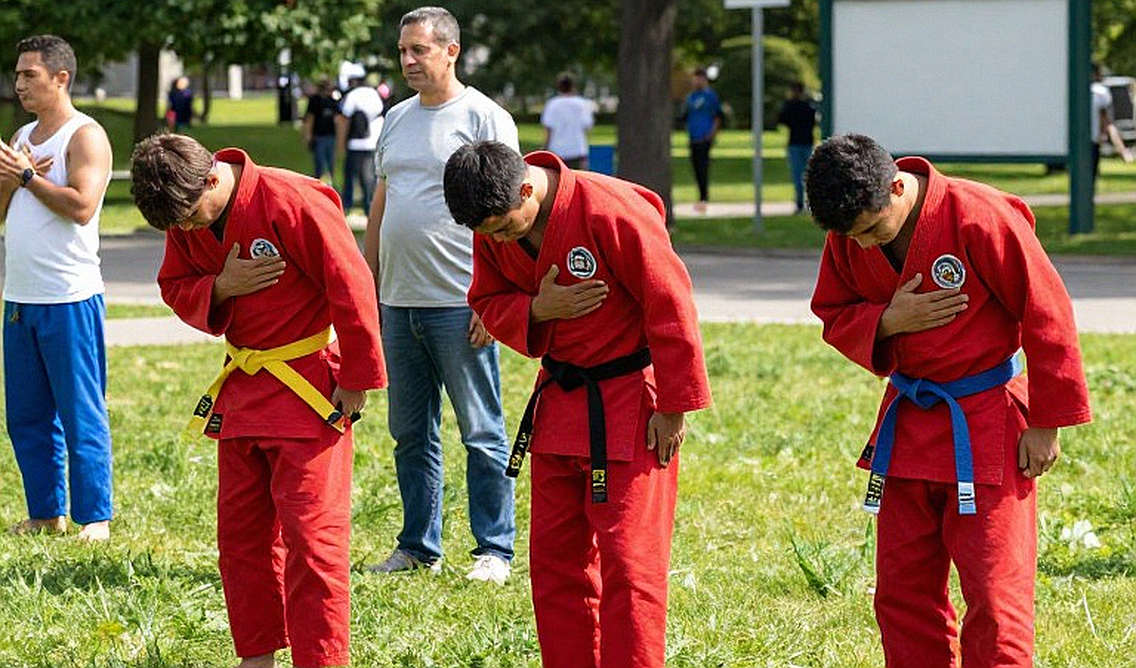 16-0 và chiếc ghế trống: Farid Basharat, UFC và bản án dành cho kẻ không biết kết liễu