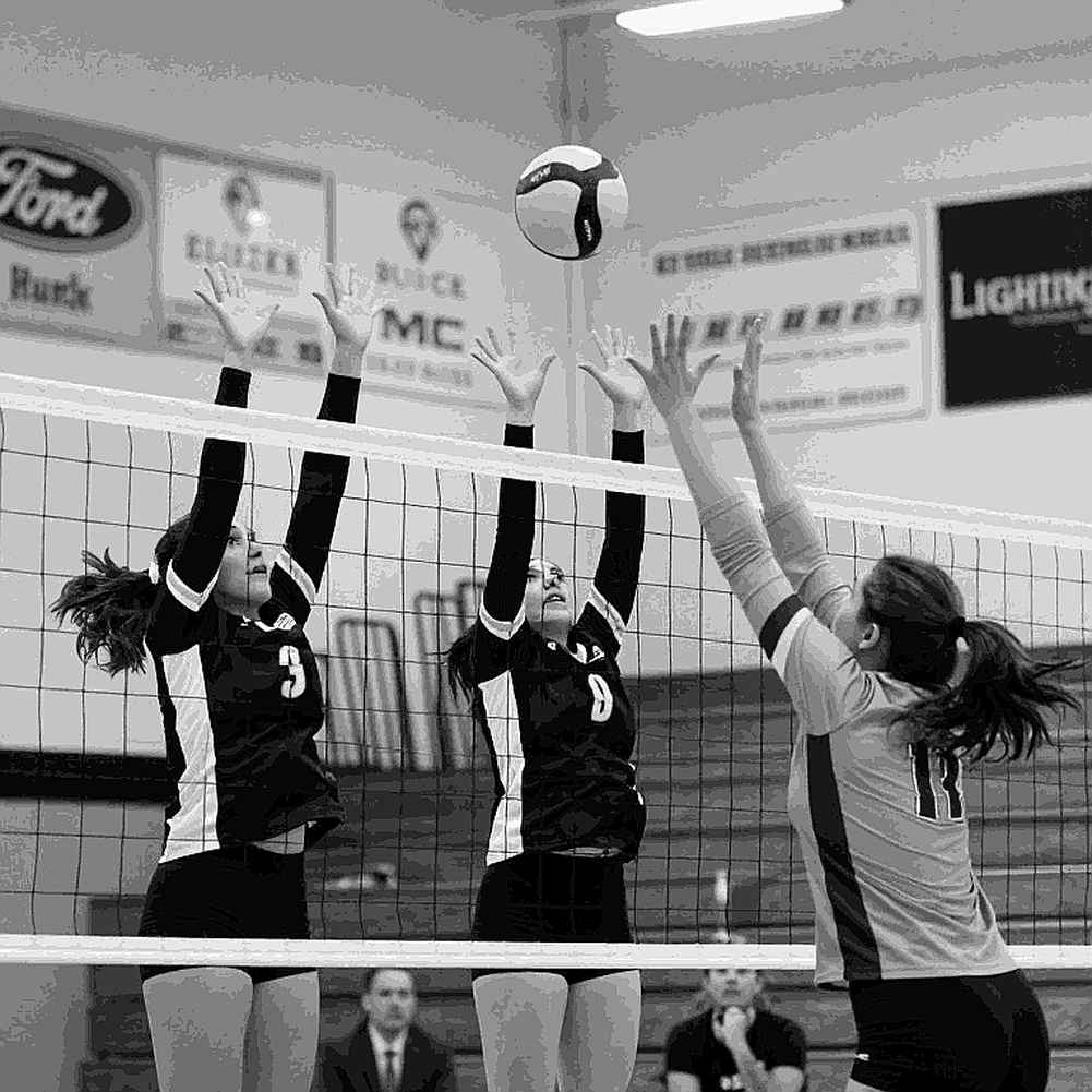 Suhl Wins Its First Supercup: A 3-0 Sweep Built on Three Two-Point Sets Suhl Wins Its First Supercup: A 3-0 Sweep Built on Three Two-Point Sets