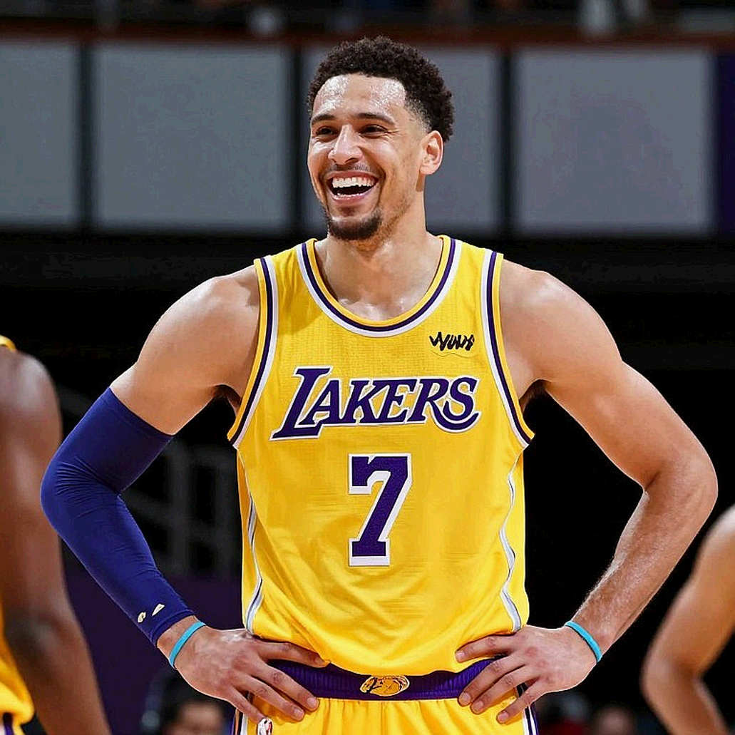 NBA phạt Clippers: 5 lượt chọn vòng 1 và khoản phạt 30 triệu USD vì lách luật lương NBA phạt Clippers: 5 lượt chọn vòng 1 và khoản phạt 30 triệu USD vì lách luật lương